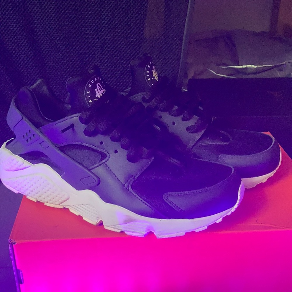 Custom Nike Huraches